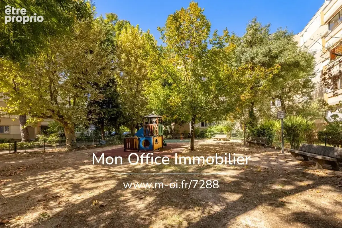 Référence : 7288-ETH - Exclusivité - Appartement - 3 pièces - 75m2 - Aix-en-Provence - photo 9
