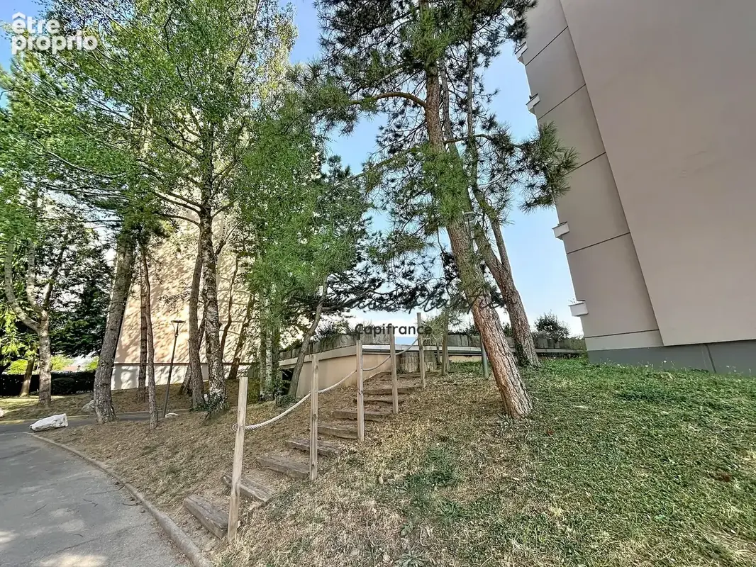 Appartement avec vue sur la piscine et le parc - photo 9