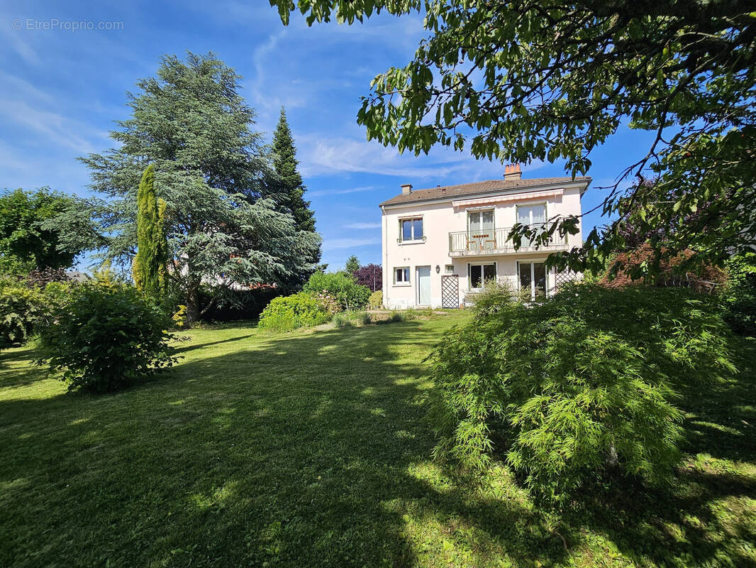 Maison à VICHY
