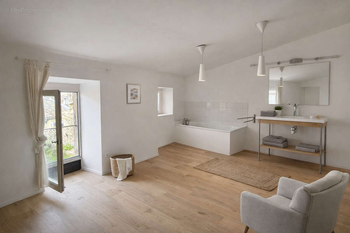 Appartement à GRIGNAN