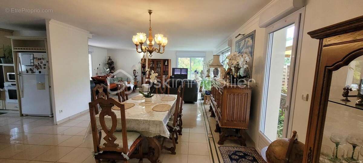 Maison à MALESHERBES