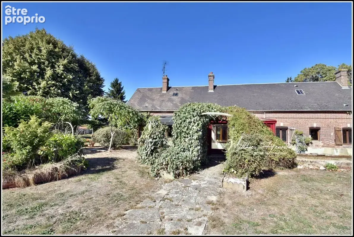 Les baux-sainte-croix – ancien corps de ferme, deux maisons et 300 m² de dépendances sur plus d’un hectare - photo 24