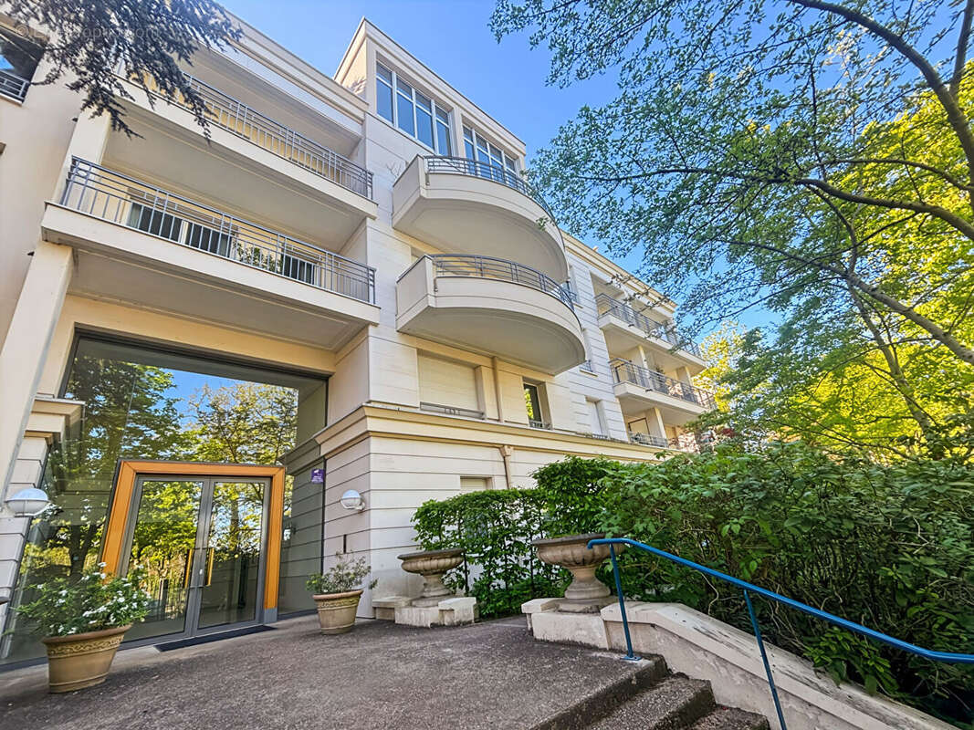 Appartement à CHATENAY-MALABRY