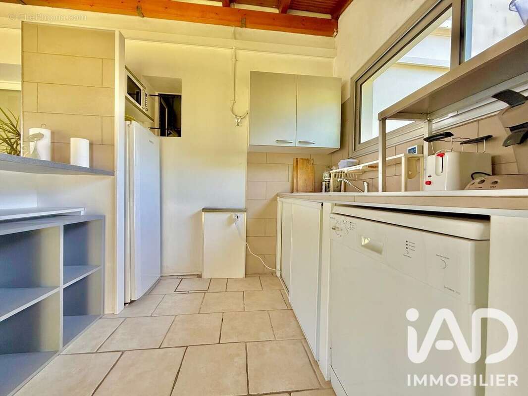 Maison 210 m² à La Tremblade  - photo 9