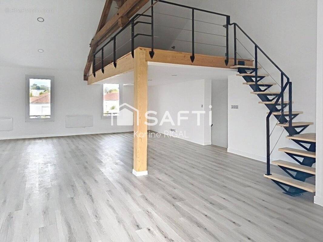 Photo 1 - Appartement à MONTENDRE