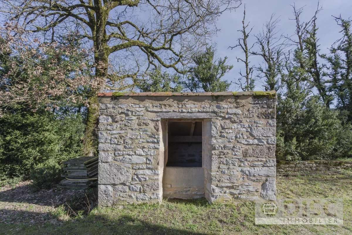 Maison à SAINT-MICHEL-DE-VAX