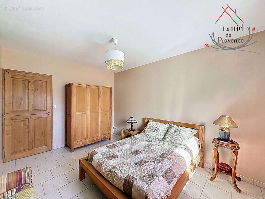 Maison à LAGARDE-PAREOL