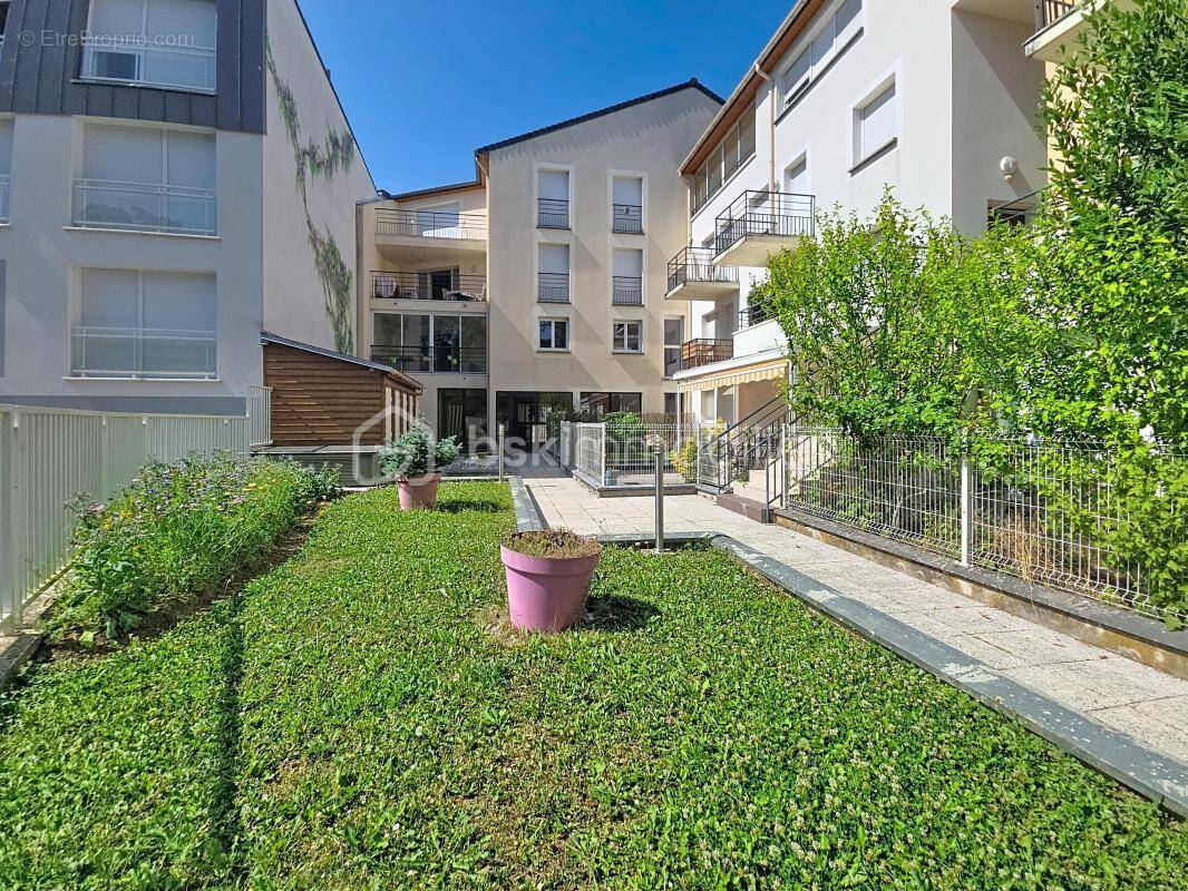 Appartement à CLAYE-SOUILLY