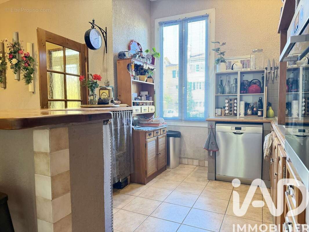 Photo 8 - Maison à PEYROLLES-EN-PROVENCE
