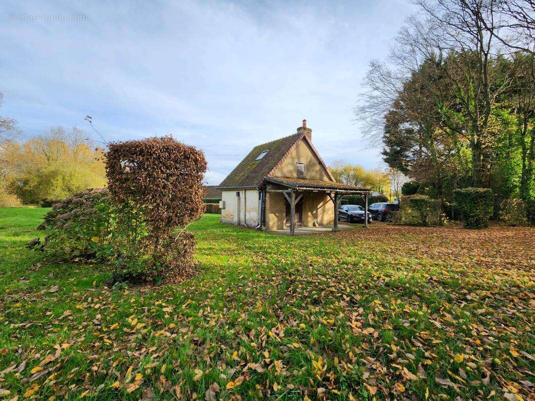 Maison à LE GAULT-PERCHE