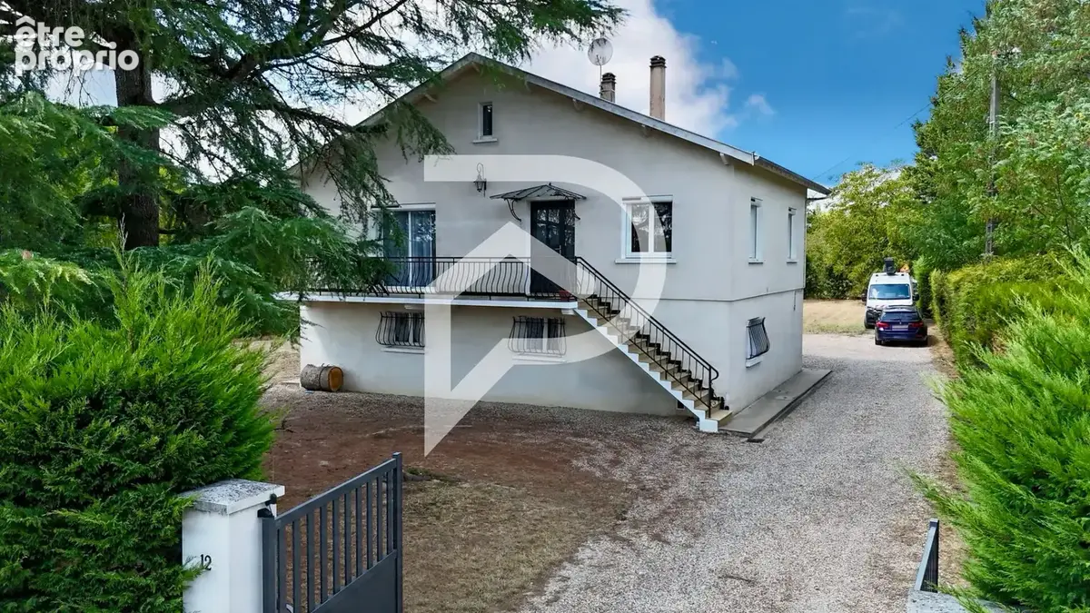 Maison à SAINT-FRONT-DE-PRADOUX