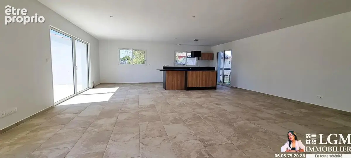 La Barben - Villa récente individuelle - garage - terrasses et jardin - photo 13