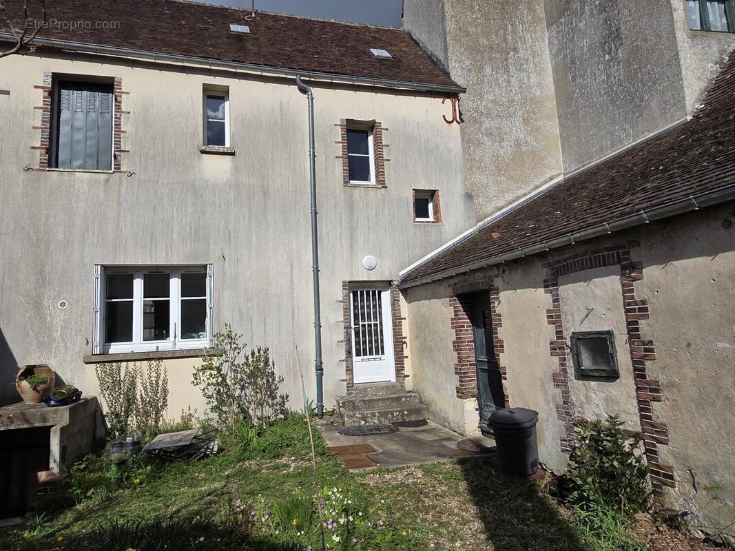 Maison à SENONCHES