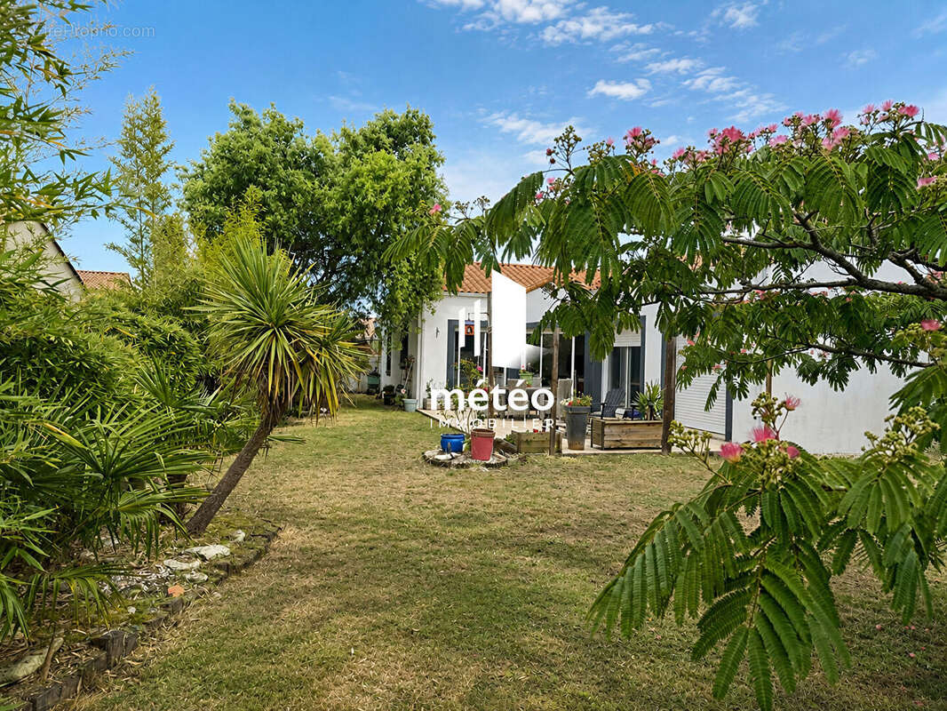 Maison 5 pièces à vendre aux Sables d'Olonne - photo 2