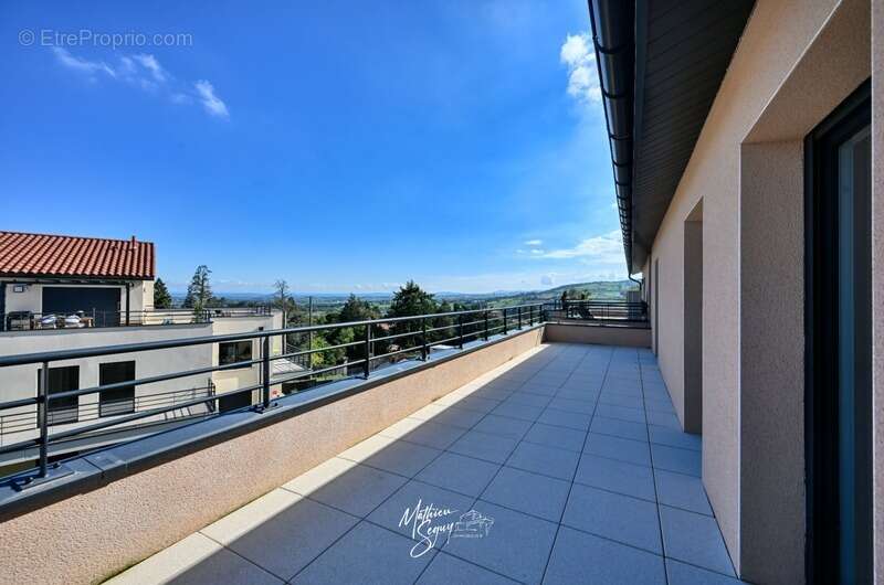 Appartement à VAUGNERAY