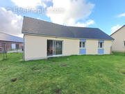 Maison à SAINT-VAAST-D'EQUIQUEVILLE