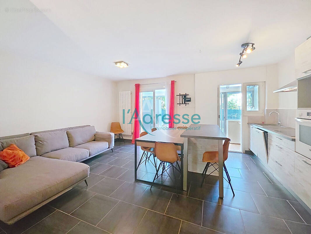 Appartement à MANDELIEU-LA-NAPOULE