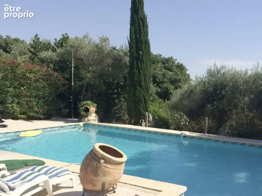 Villa de plain pied avec piscine village tous commerces. - photo 2