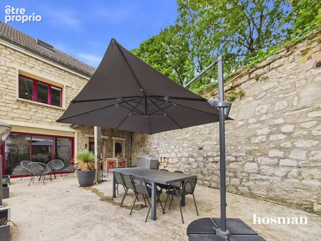Belle Maison de caractère - 320 m2 habitable - 650 m2 de parc arboré - Coeur de ville - photo 2