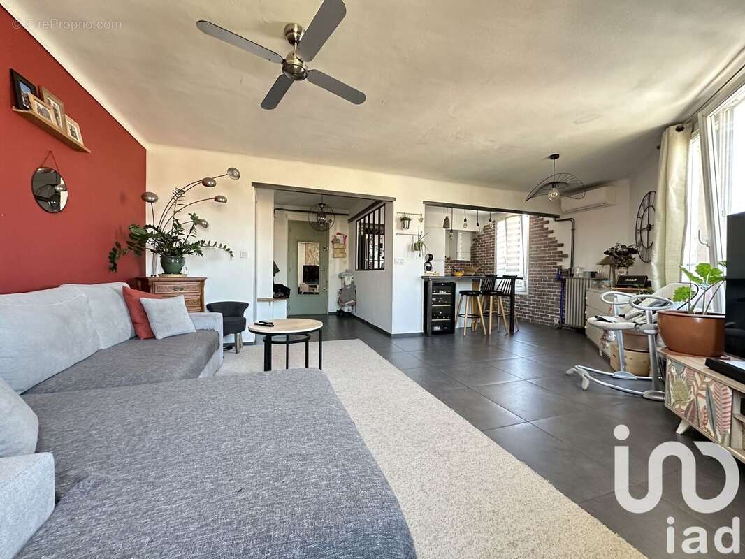 Photo 8 - Appartement à MARSEILLE-9E