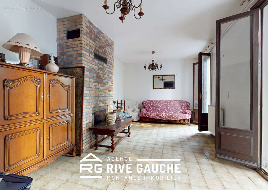 Maison à ROUSSILLON