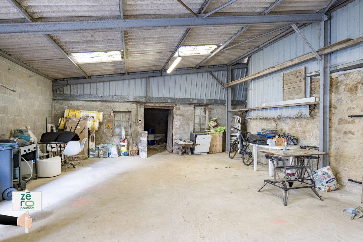 Maison à SAINT-CYR-EN-TALMONDAIS