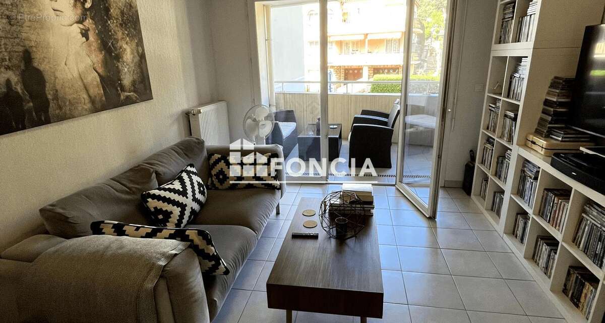 Appartement à MANDELIEU-LA-NAPOULE