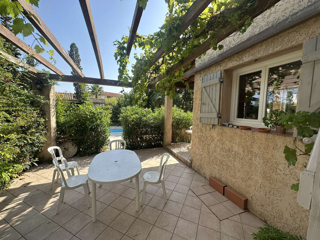 Maison 100 m2 avec piscine a puget sur argens - photo 4