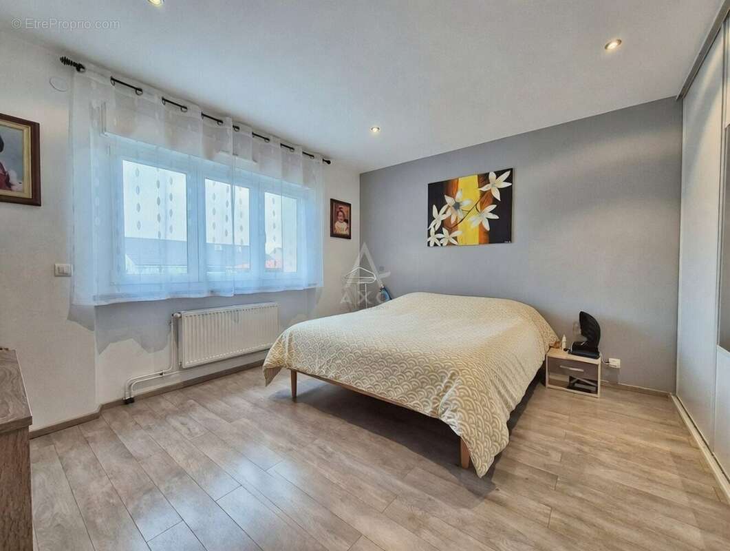 Appartement à AMNEVILLE
