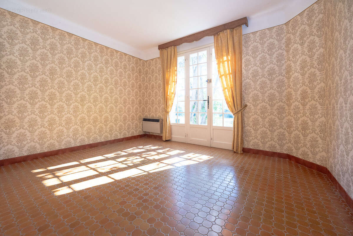Maison à PEYRIAC-MINERVOIS