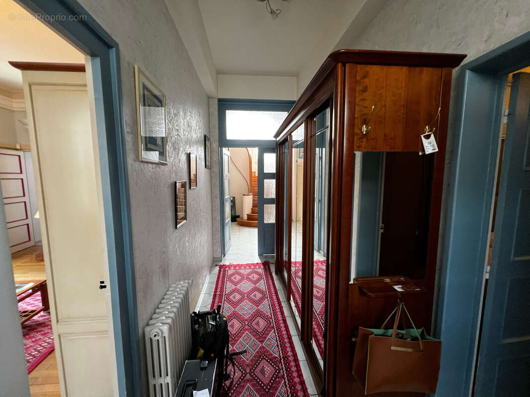 Maison à CHATELLERAULT