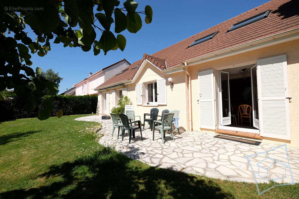 Maison à GUYANCOURT