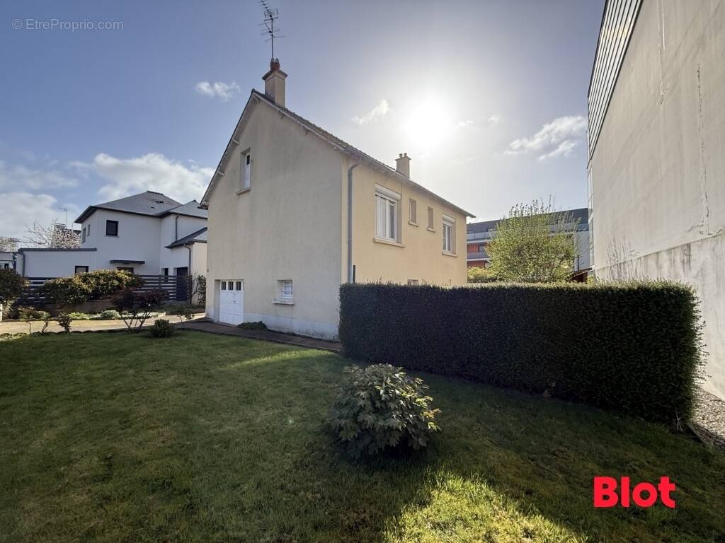 Maison à CESSON-SEVIGNE