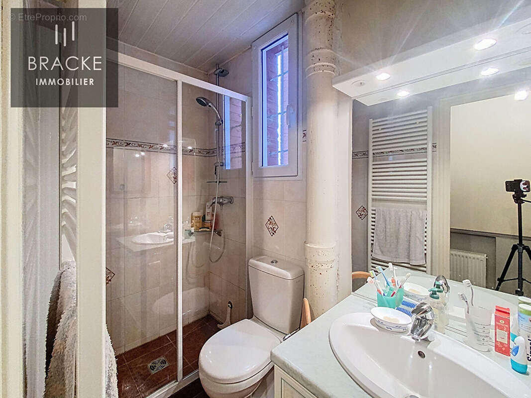 Appartement à LA GARENNE-COLOMBES