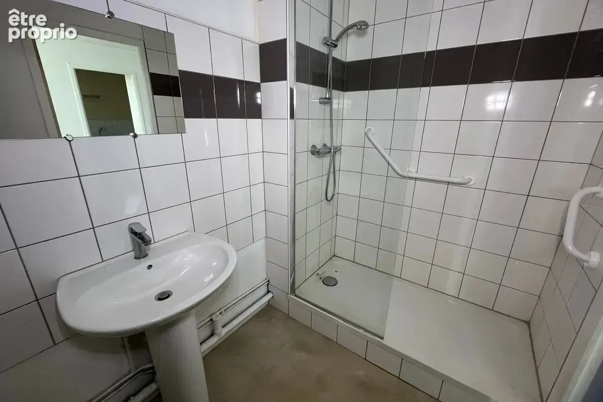 Loches - Appartement T3 - photo 6