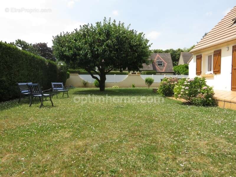 Proche Longnes – Maison familiale 4 chambres avec jardin dans un environnement privilégié à Mondreville - DPE D - photo 15