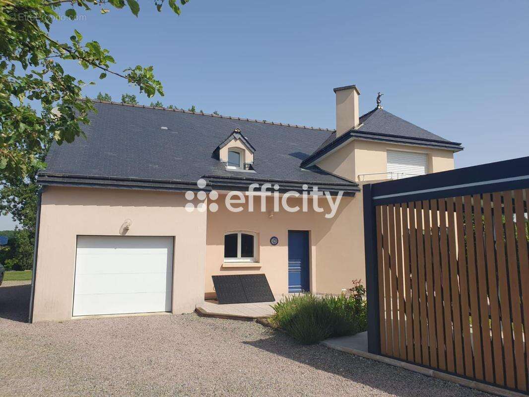 Maison à PLEDELIAC