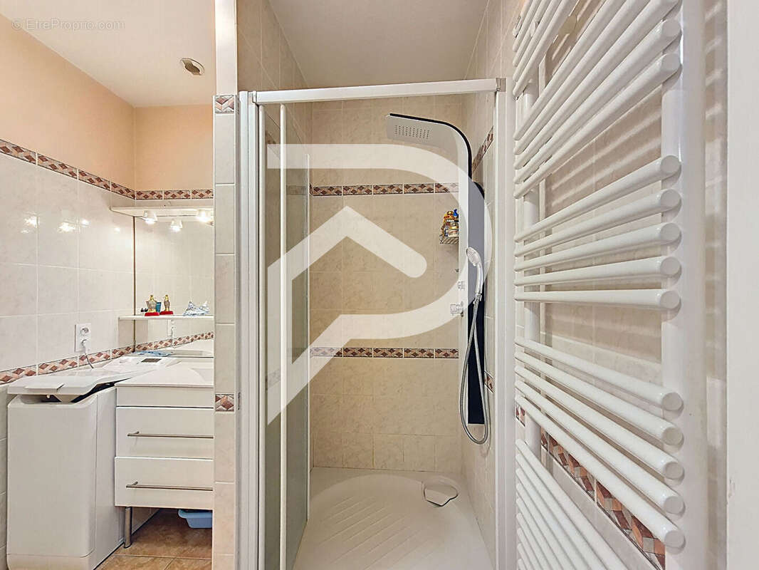 Appartement à MONTELIMAR