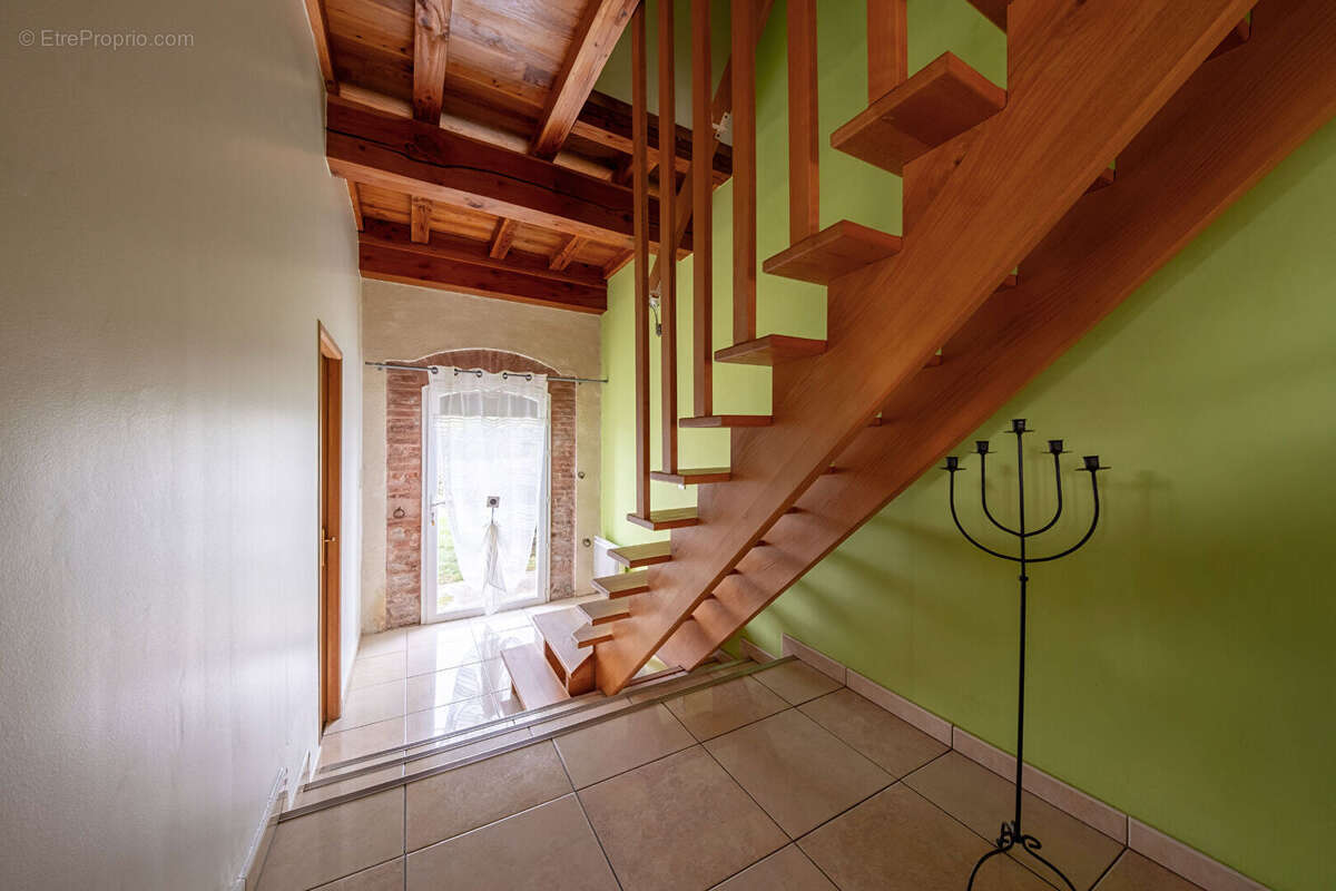 Maison à ROQUESERIERE