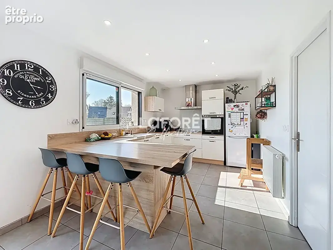 Maison moderne 7 pièce(s) 150 m2 - photo 3