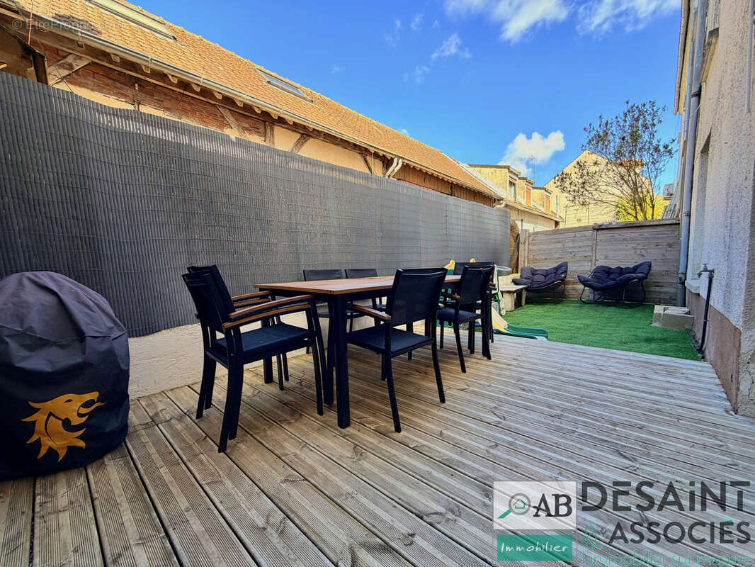 Appartement à FERRIERES-EN-BRIE