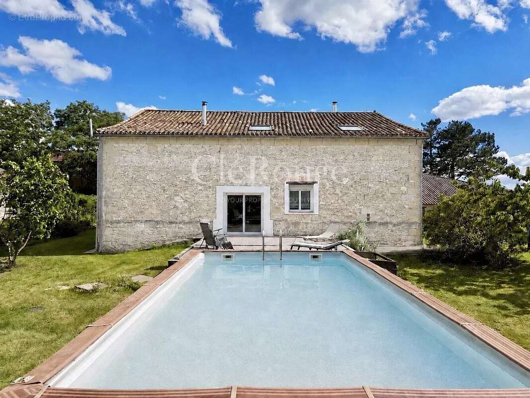 Maison à EYMET