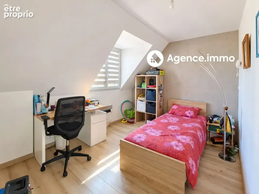Maison 6 pièces 129 m² à vendre à La Membrolle-Sur-Choisille (37390) - photo 4