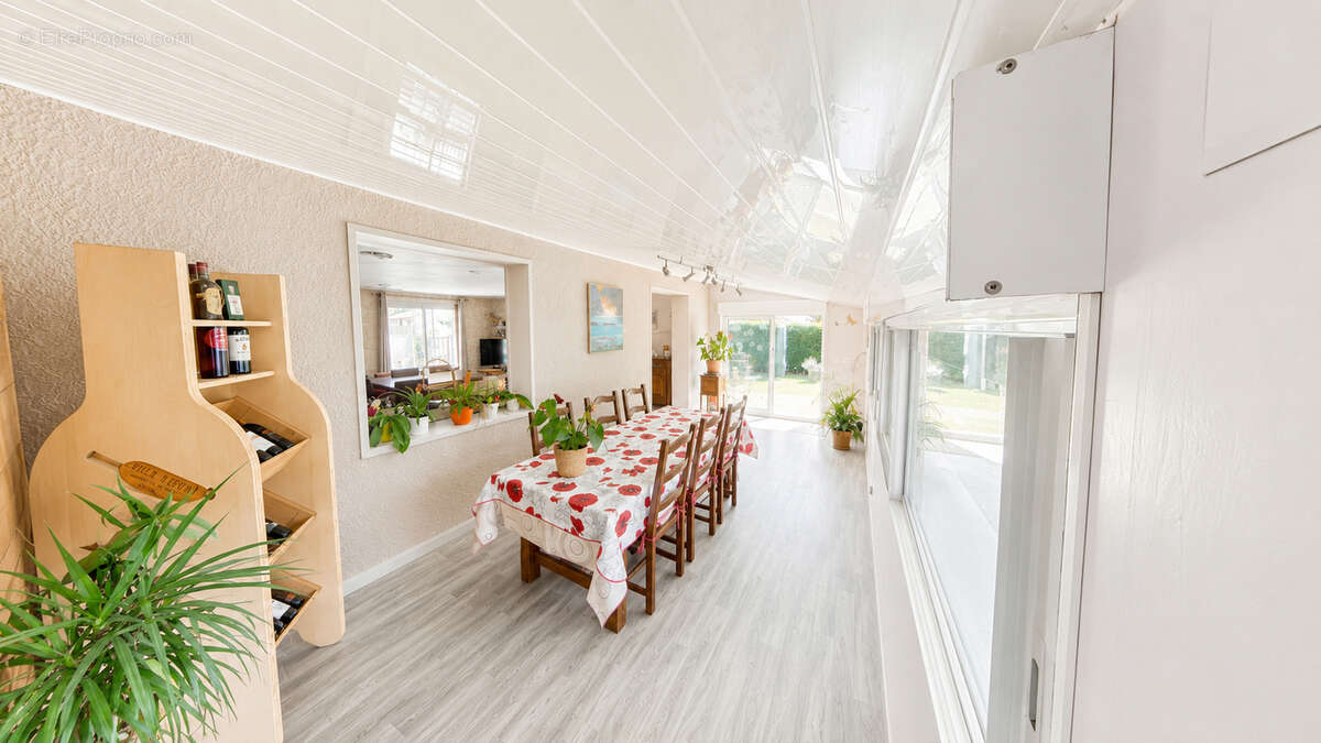 Maison 6 pièces à vendre à Martignas-sur-Jalle - 420 000 - photo 5