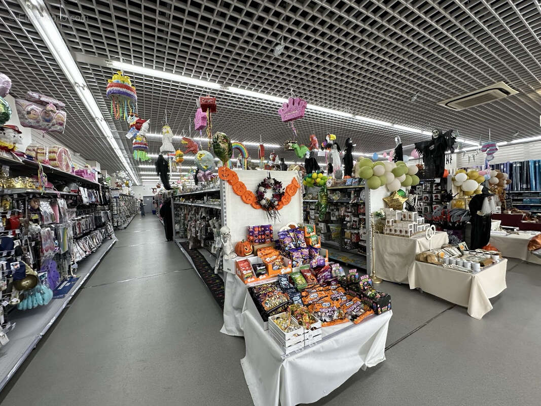 Aushopping leers (59)- local commercial 670m2 - photo 4