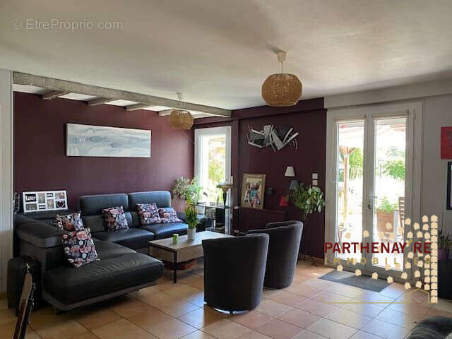 Maison 149 m² à Pompaire  - photo 7