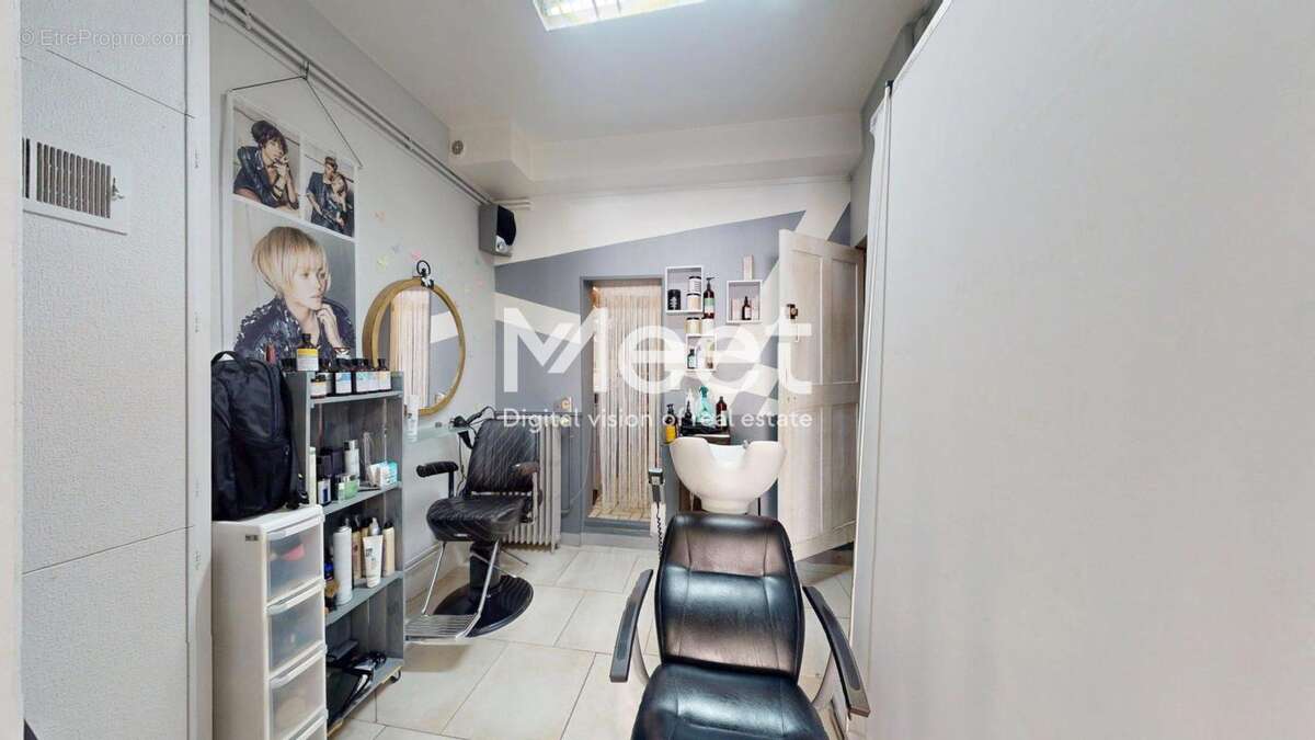 Commerce à VILLENEUVE-SUR-YONNE