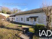 Photo 1 - Maison à LA ROCHE-CLERMAULT