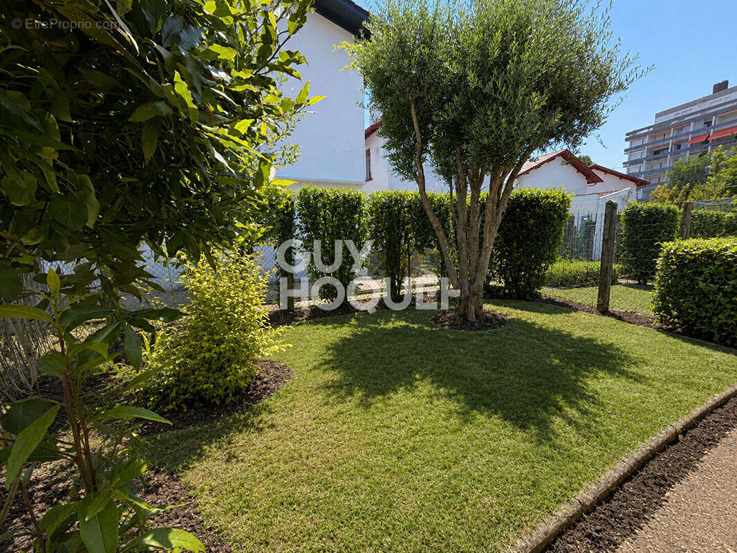 Appartement à CIBOURE