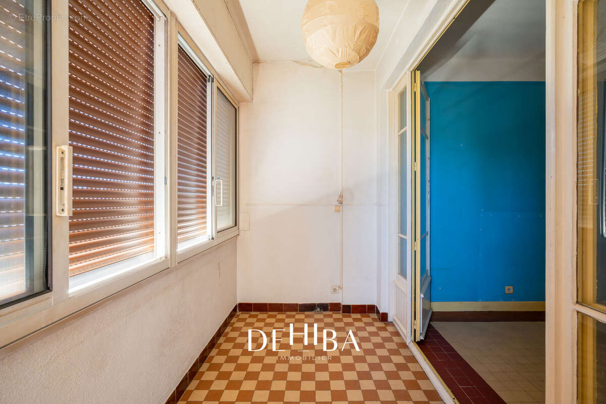 Appartement à MARSEILLE-2E